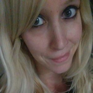 Meet your Posher, Gaby